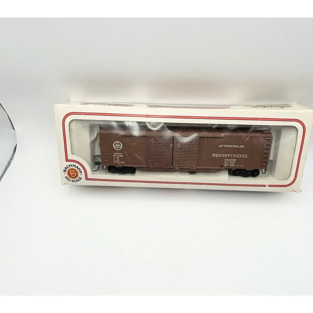 Bachmann HO Scale Triangle Pacific TPFX 5510 Brown‎ Box Car Freight Train Used
